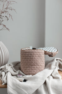 FÅ STYK TILBAGE - STRIKKET TOILETTASKE - ROSE - 15X17CM