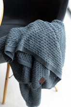 KNITTED PLAID - CRYSTAL - DARK GRAY - 140x160CM