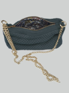 LIMITED EDITION - KNIT CLUTCH - CROSS-BODY CHAIN ​​- 22x11x5CM - DARK GRAY