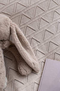 KNITTED BABY PLAID - MOUNTAIN - BEIGE - 90X70CM