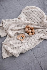 KAMPAGNEPRIS - STRIKKET BABY PLAID - SQUARE - BEIGE - 90X70CM