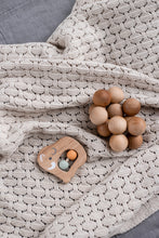 KAMPAGNEPRIS - STRIKKET BABY PLAID - SQUARE - BEIGE - 90X70CM