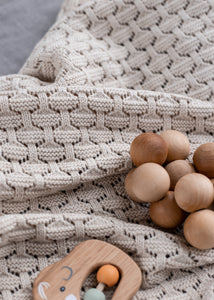 KAMPAGNEPRIS - STRIKKET BABY PLAID - SQUARE - BEIGE - 90X70CM