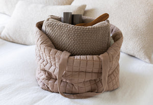 KNITTED TOILET BAG - TOTE - ROSE - 30X22X11 CM - LARGE