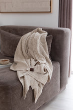 FOTOPRØVE - STRIKKET PLAID - SQUARE - BEIGE MELANGE - 140x160CM (1 STYK HAVES)