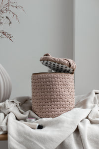 PHOTO SAMPLE - KNITTED TOILET BAG ROUND - ROSE - 17X15CM