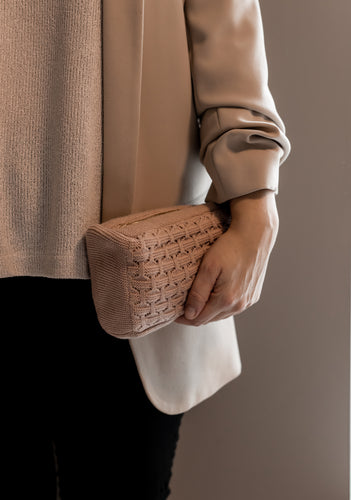 KNIT CLUTCH - LULU - BEIGE - 19X11X5 CM