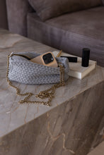 STRIKKET CLUTCH - CROSS-BODY-KÆDE - MED GREY MELANGE - 22X11X5CM
