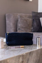 STRIKKET CLUTCH - DARK NAVY - 22X11X5CM