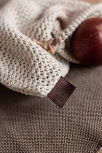 KNITTED ALL ROUND BACK - BEIGE MELANGE - 20X30 CM