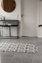 KNITTED MAT 150X80CM - TRIANGLE