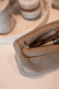 KNIT CLUTCH-KHAKI-19X11X5CM
