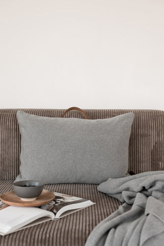 KNITTED CUSHION - LEATHER HANDLE - MEDIUM GRAY MELANGE - 60x40CM