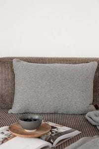 SÆT - STRIKKET PLAID POM-POM + PUDE- MEDIUM GREY MELANGE