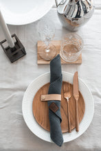 GIFT SET - 4X NAPKINS - DARK GRAY + 4X NAPKIN RINGS 