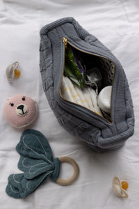 KNITTED TOILET BAG - TOTE - GRIFFIN GRAY - 30X22X11 CM