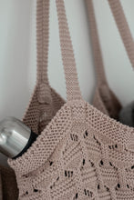 KNITTED SHOPPING BACK - IRON/PINK - 37X37 CM