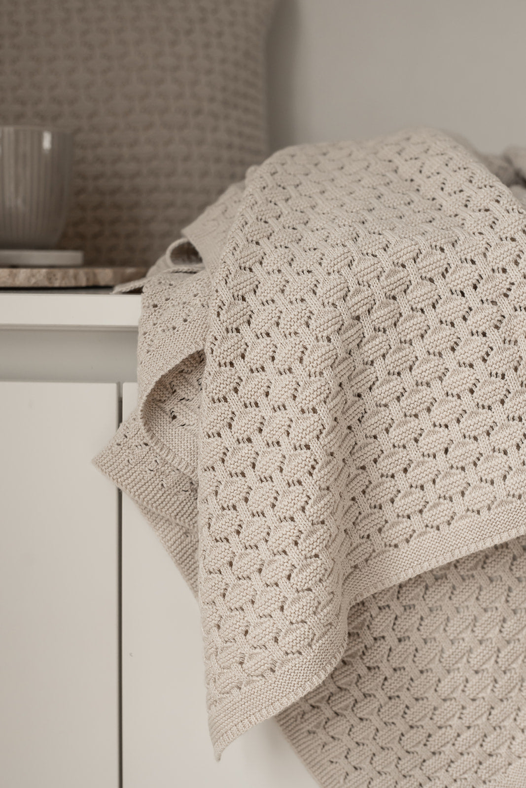 KNITTED PLAID - SQUARE - BEIGE MELANGE - 140x160CM